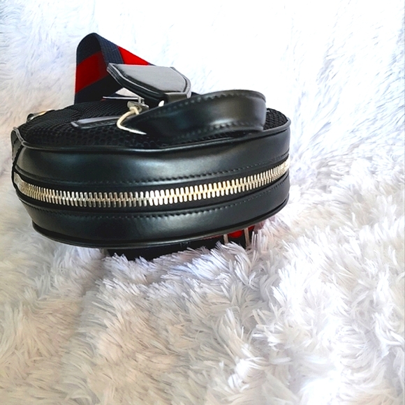 Auth💞 NWOT Supreme GG Crossbody/backstrap Bag - Picture 6 of 11